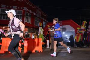 BIB: 
                            <button type="button" onclick="openModal(26221239)" class="btn btn-primary btn-sm float-right btn-popup" data-toggle="modal" data-target=".modal-high-quality">
                        <i class="fas fa-shopping-cart"></i> Add to Cart
                    </button>
                                            <button type="button" onclick="isThisMe(26221239, true)" class="btn btn-success btn-sm float-right btn-popup btn-isme hidden" data-toggle="tooltip" data-placement="bottom" title="นี่คือรูปของคุณใช่ไหม คลิกที่นี่เพื่อเอาเข้าอัลบั้ม">
                        <i class="fas fa-plus"></i> Add to album
                    </button>
                    <button type="button" onclick="isThisMe(26221239, false)" class="btn btn-warning btn-sm float-right btn-popup btn-isnotme hidden">
                        <i class="fas fa-ban"></i> Remove from album
                    </button>